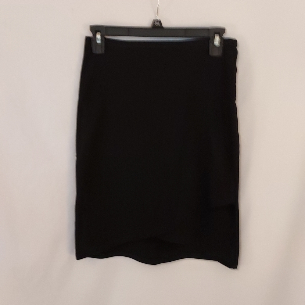 Womans Black Skirt - Picture 1 of 5